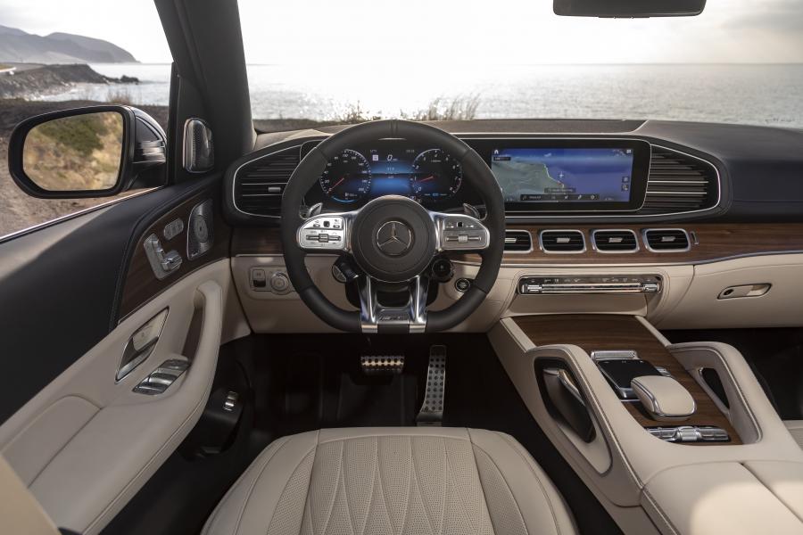 Торпедо Mercedes-AMG GLS63 4Matic+ (X167) 2020 года  (NA) (фото 49 из 89)